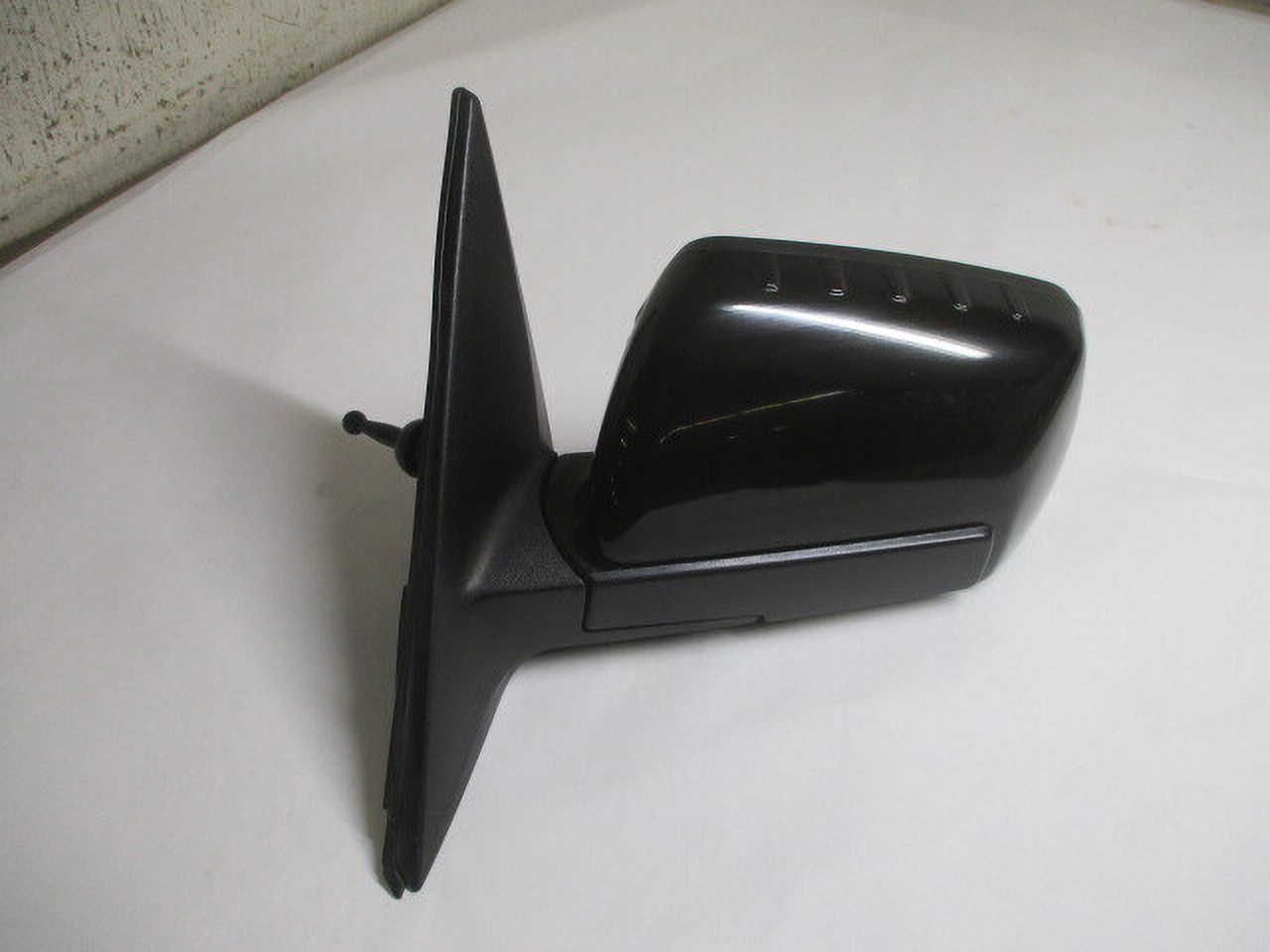 Pre-Owned Kia Soul LH Driver Manual Door Mirror OEM W69762