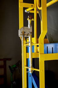 Galvanized Steel Vertical Safety System 60ft S93441
