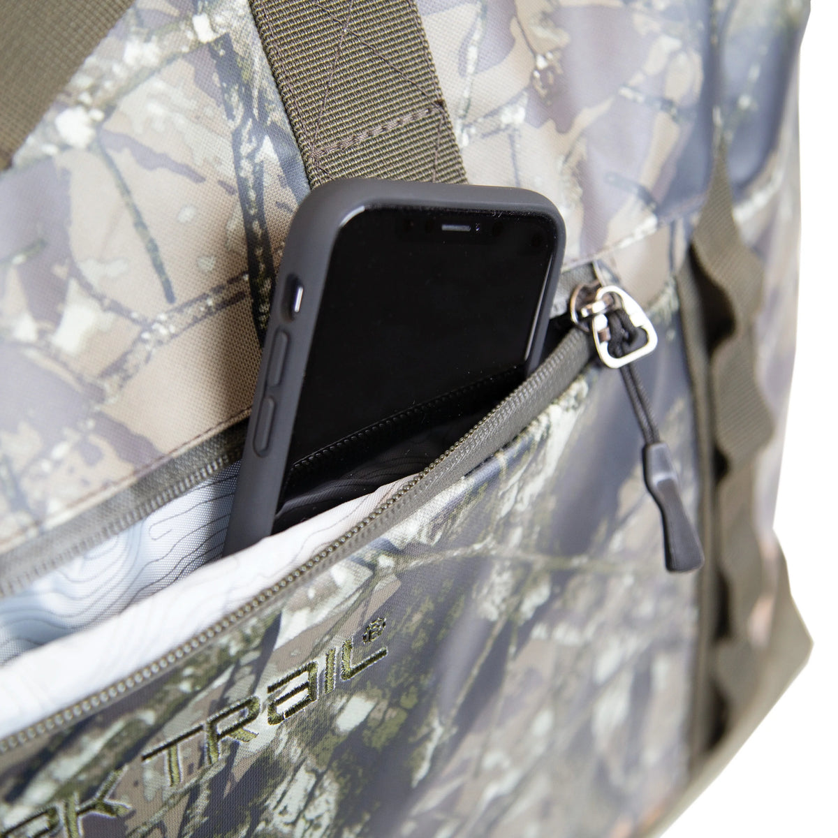 90L Packable All-Weather Duffel Bag with Convertible Backpack Straps, Camo D888