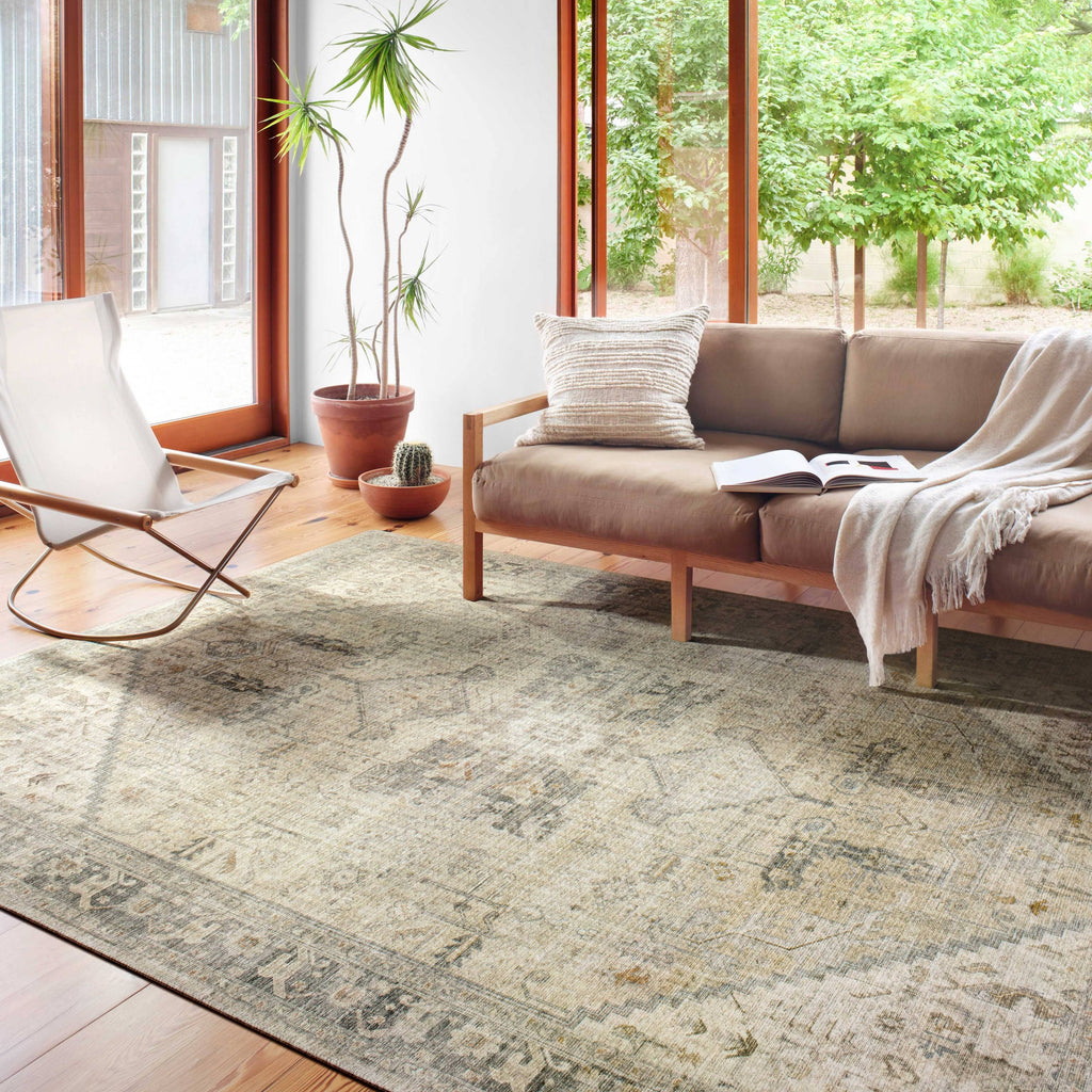 Persian Distressed Vintage Area Rug R5443