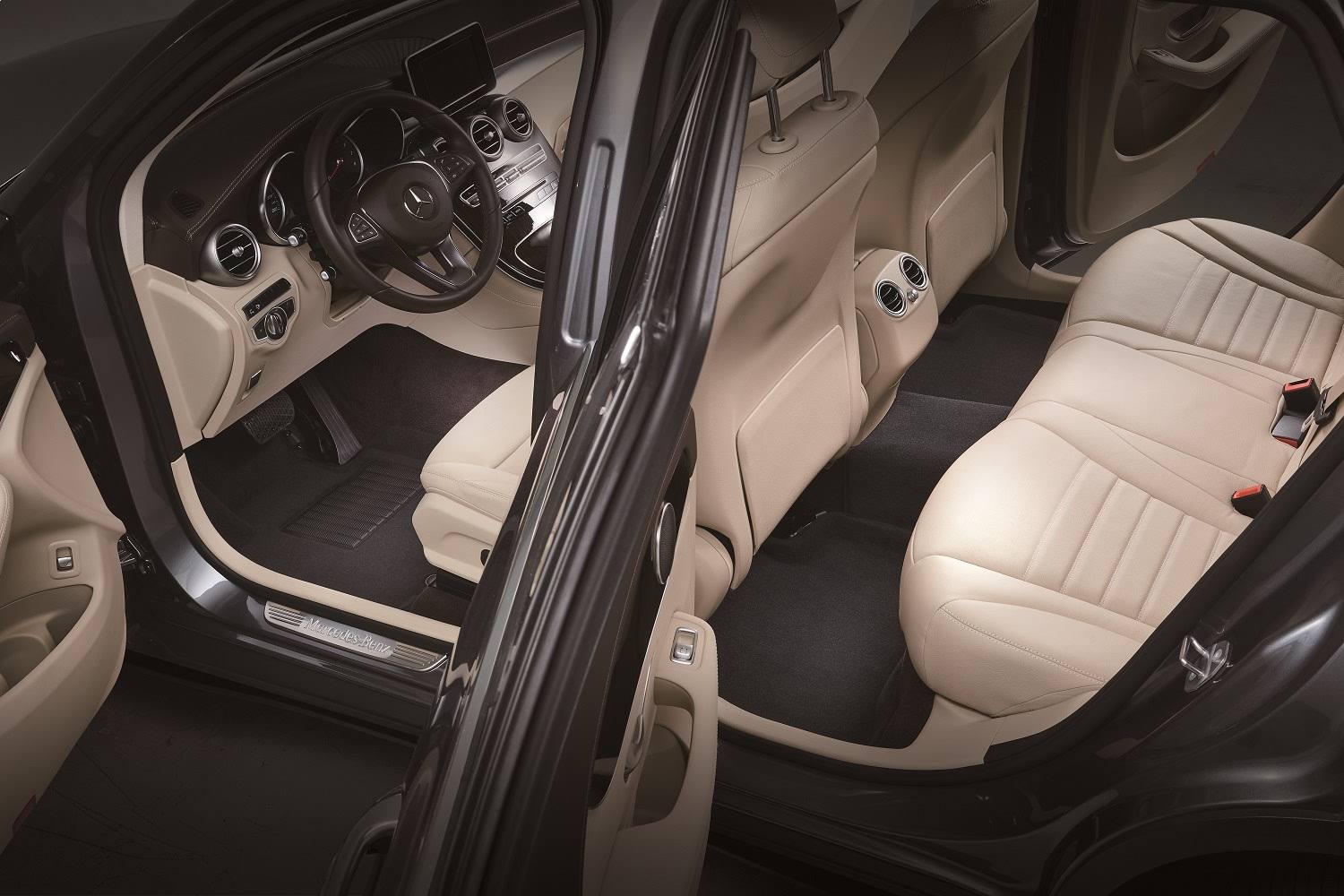 Elegant Floor Mat G3443
