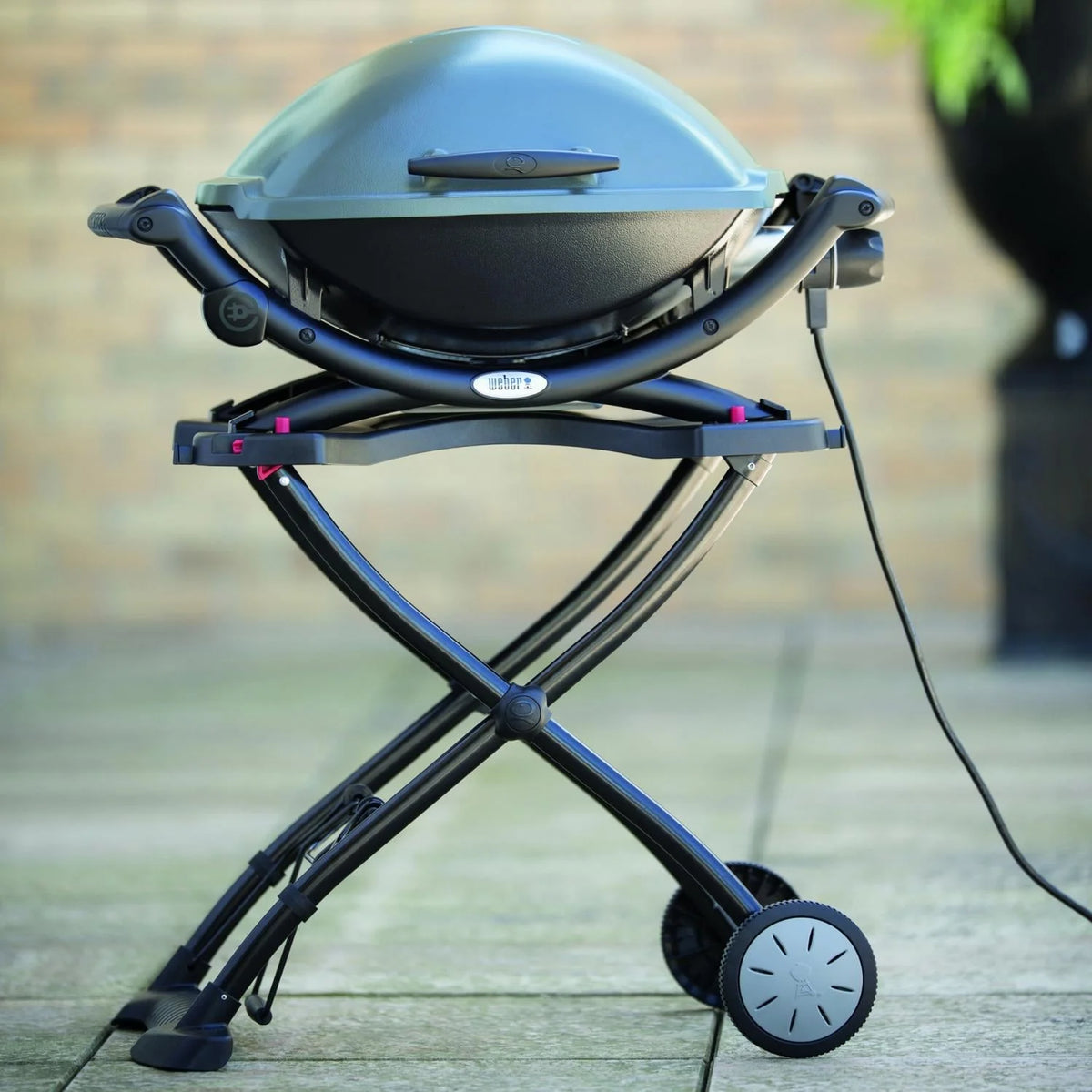 Portable 1560 Watt Electric Grill C668947