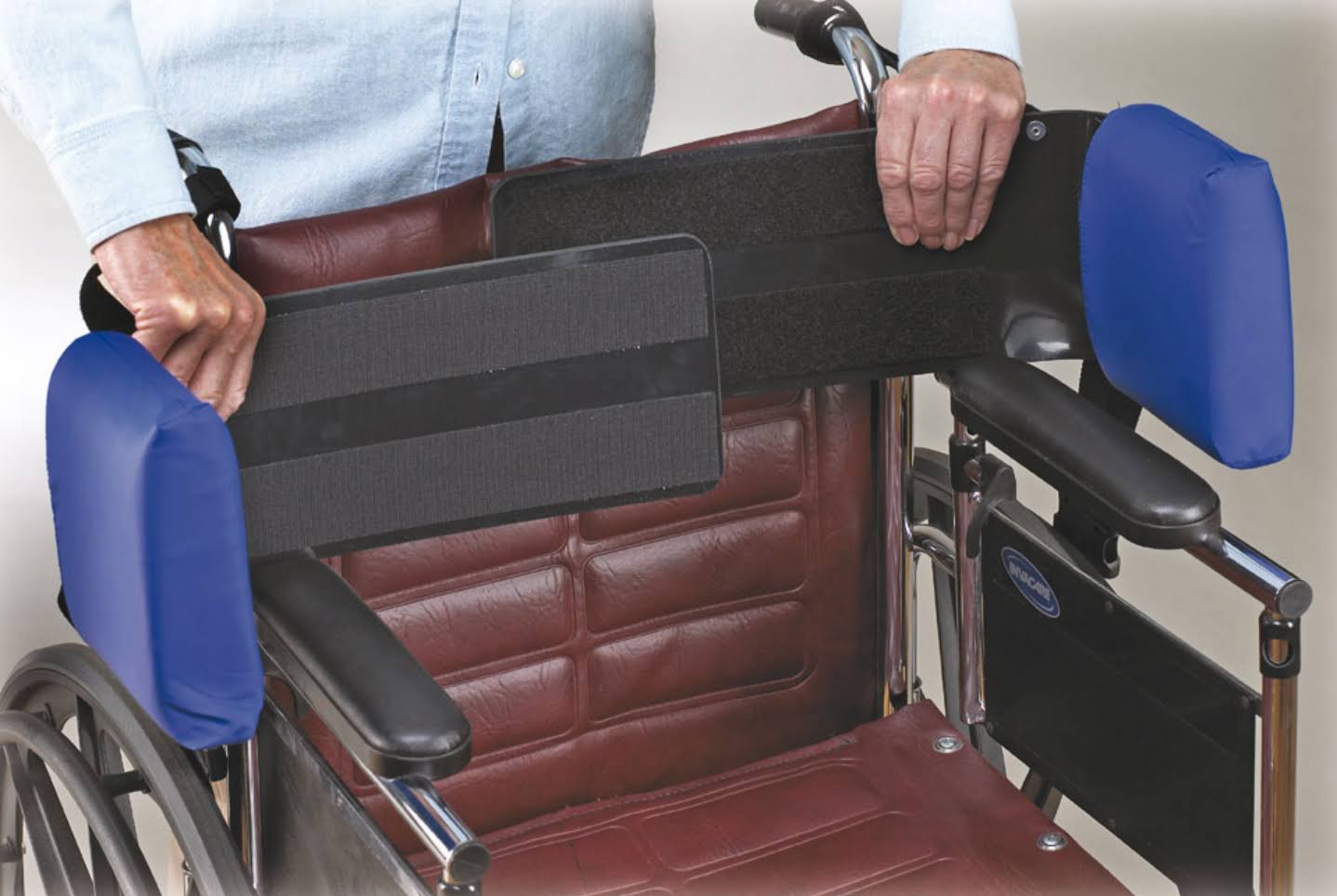 Adjustable Lateral Support D572