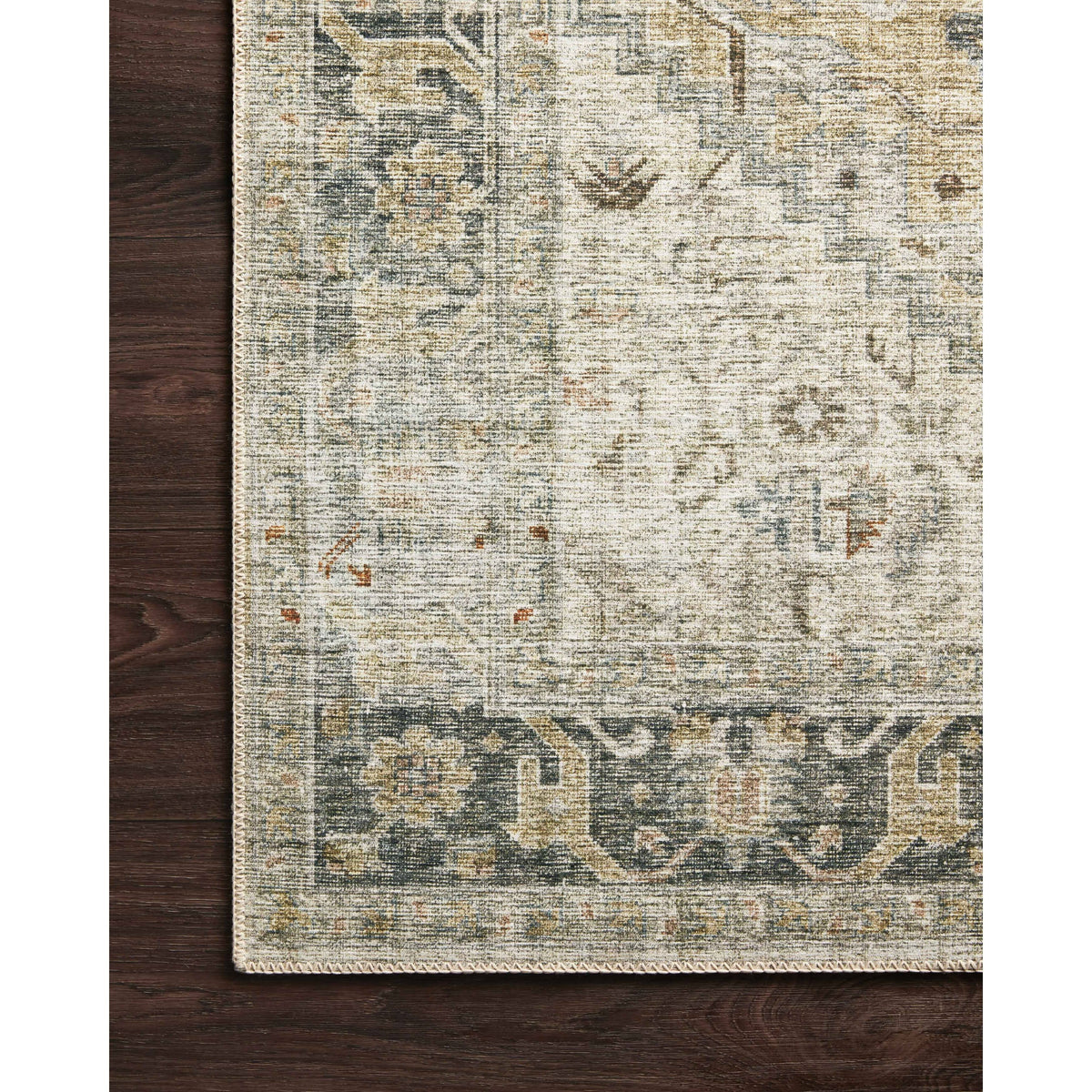 Persian Distressed Vintage Area Rug R5443