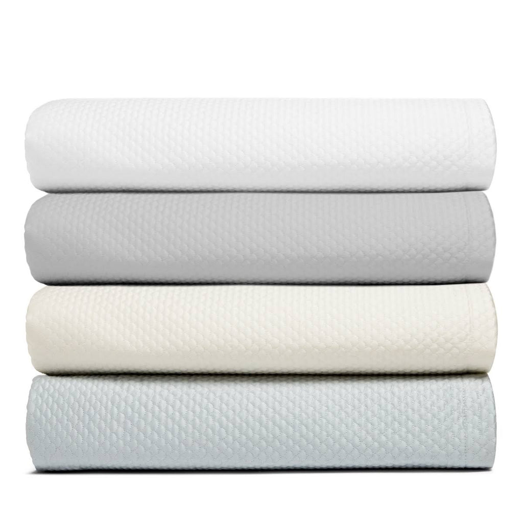 King White Quilt S325