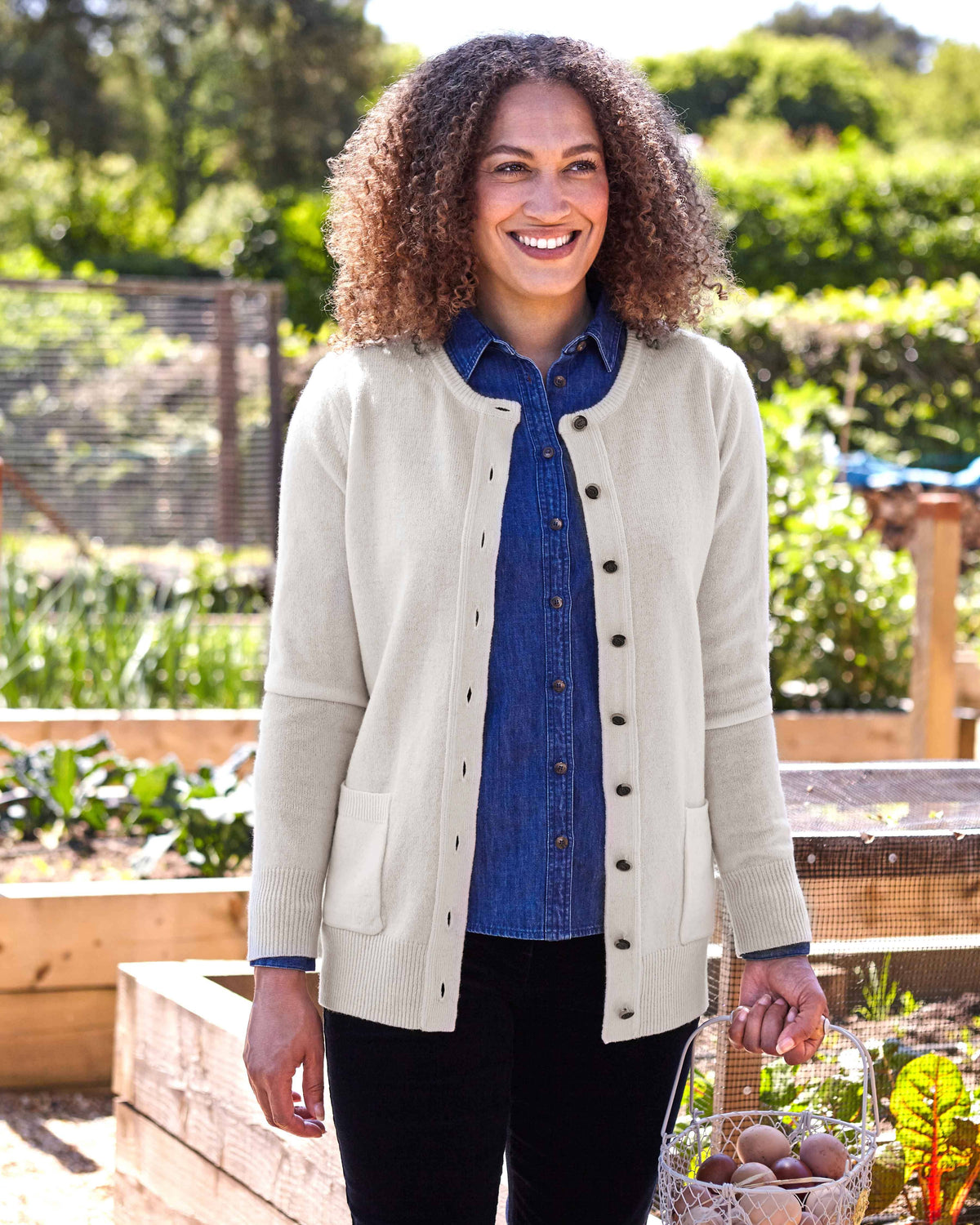 White Lambswool Crew Neck Cardi V709