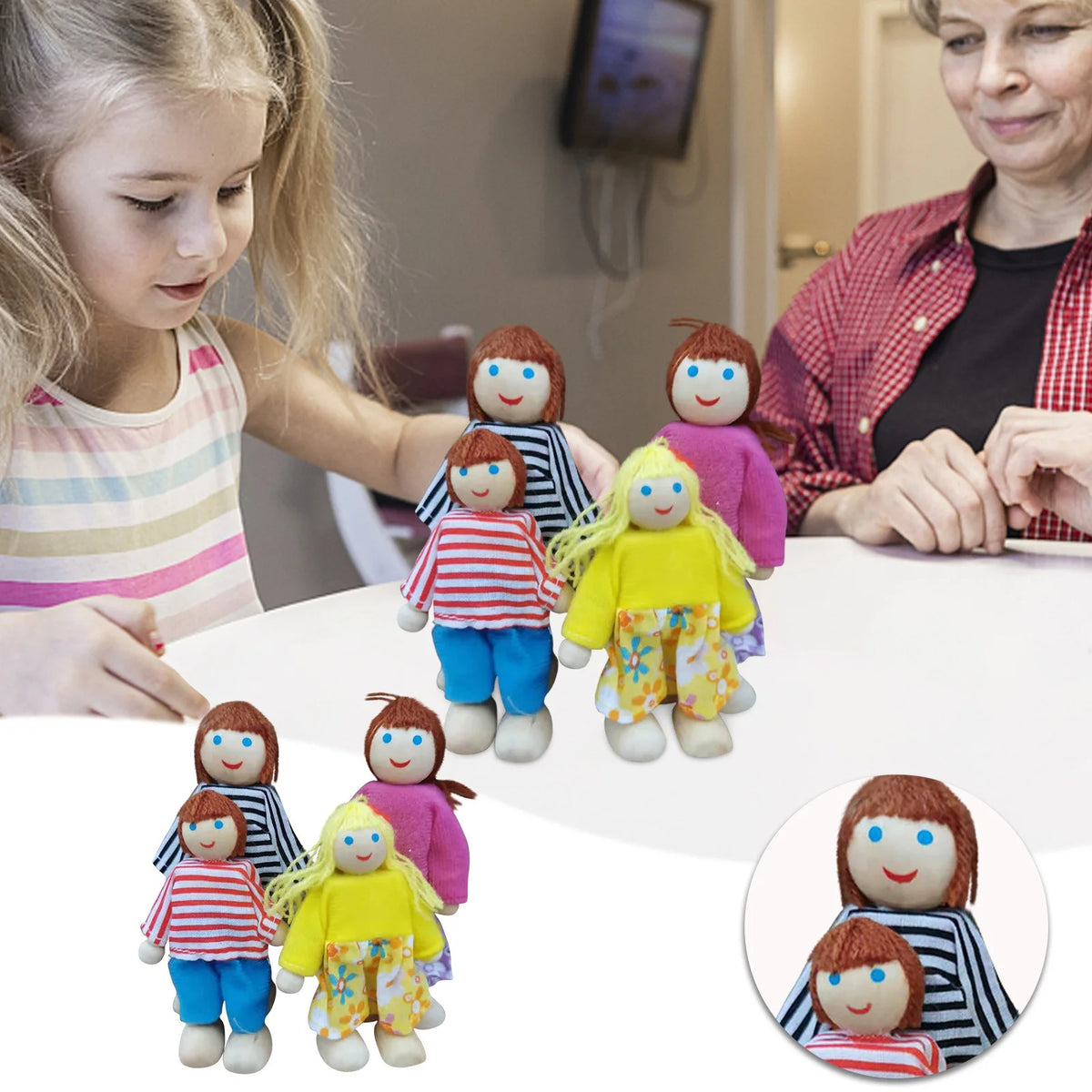 Dolls House 4 People Set Doll Toy L4477