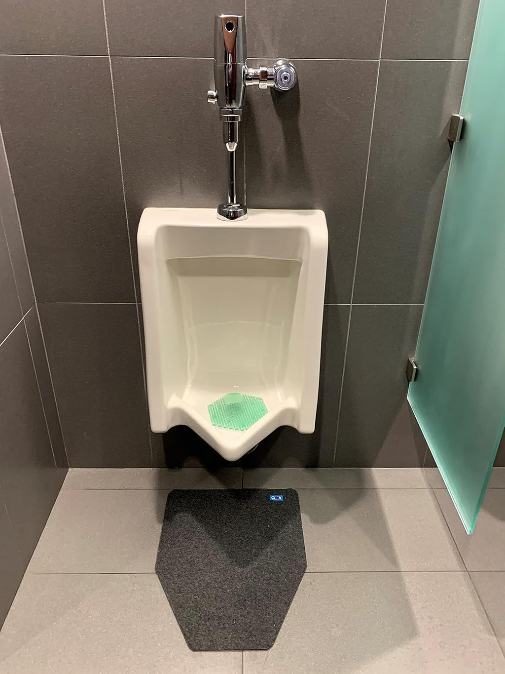 Disposable Urinal Mats, Charcoal, Case of 6 Pack of 2 S382875