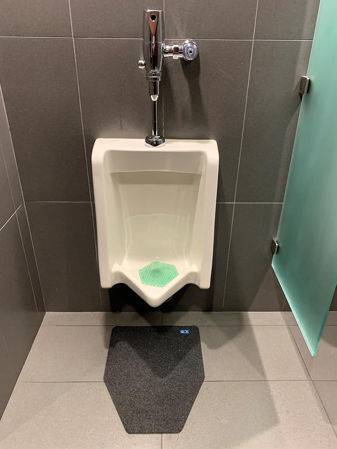 Disposable Urinal Mats, Charcoal, Case of 6 Pack of 2 S382875