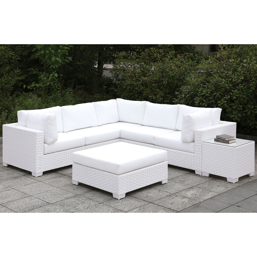 White Outdoor Corner Chair U602953