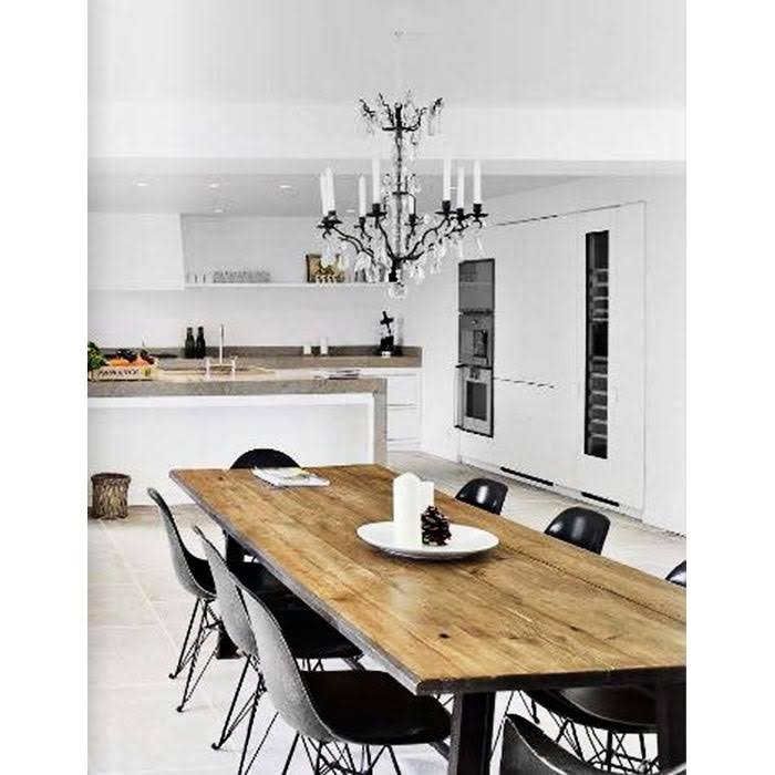 Set of 4 Black Plastic Dining Room Chairs O23029